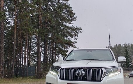 Toyota Land Cruiser Prado 150 рестайлинг 2, 2018 год, 6 390 000 рублей, 1 фотография