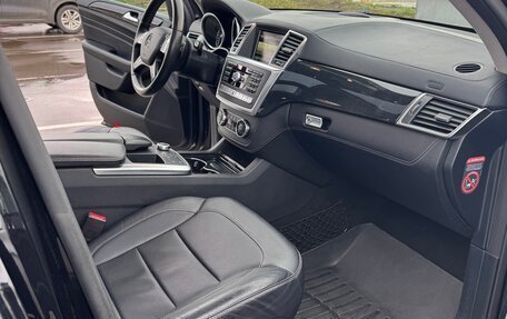 Mercedes-Benz M-Класс, 2014 год, 2 550 000 рублей, 12 фотография