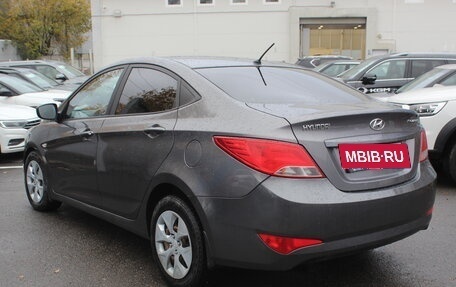 Hyundai Solaris II рестайлинг, 2015 год, 820 000 рублей, 4 фотография