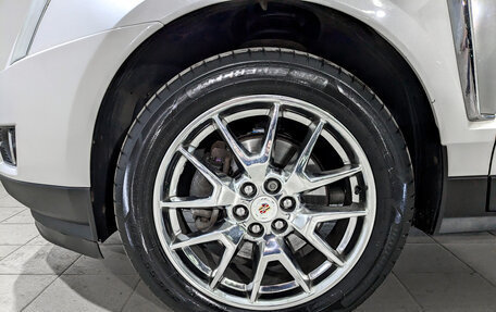 Cadillac SRX II рестайлинг, 2014 год, 1 300 000 рублей, 18 фотография