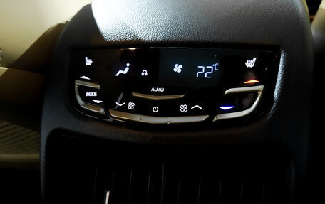 Cadillac SRX II рестайлинг, 2014 год, 1 300 000 рублей, 30 фотография