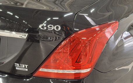 Genesis G90 I рестайлинг, 2017 год, 2 328 000 рублей, 9 фотография