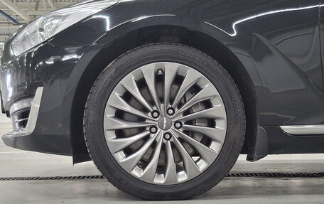 Genesis G90 I рестайлинг, 2017 год, 2 328 000 рублей, 18 фотография