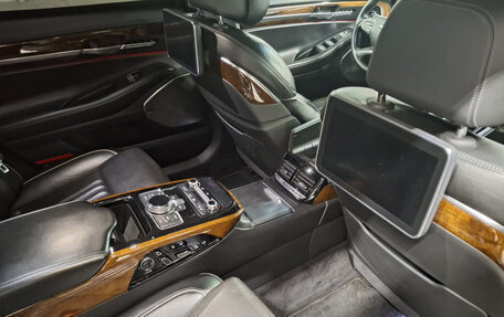 Genesis G90 I рестайлинг, 2017 год, 2 328 000 рублей, 21 фотография