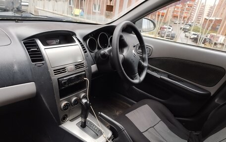 Nissan Wingroad III, 2002 год, 360 000 рублей, 5 фотография