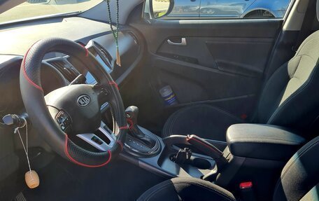 KIA Sportage III, 2010 год, 1 200 000 рублей, 12 фотография