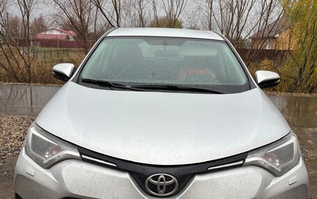 Toyota RAV4, 2019 год, 2 350 000 рублей, 3 фотография