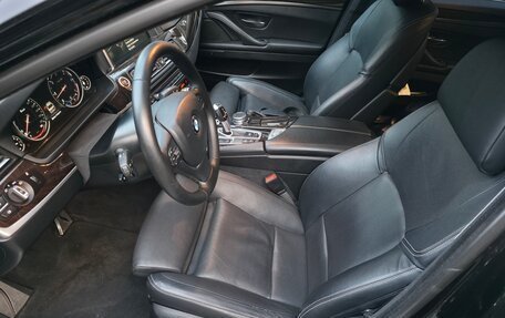 BMW 5 серия, 2015 год, 1 970 000 рублей, 6 фотография