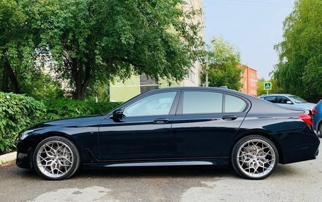 BMW 7 серия, 2018 год, 4 500 000 рублей, 6 фотография