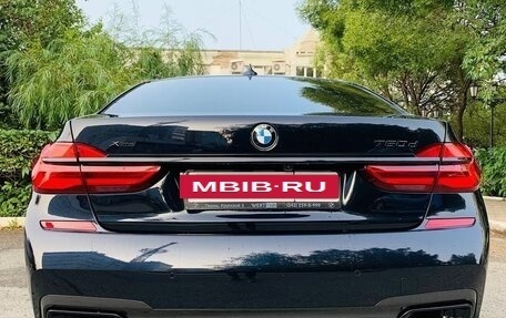 BMW 7 серия, 2018 год, 4 500 000 рублей, 9 фотография