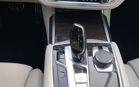 BMW 7 серия, 2018 год, 4 500 000 рублей, 22 фотография