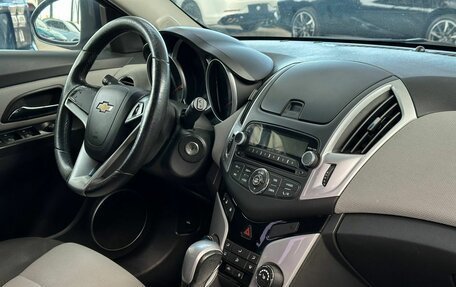 Chevrolet Cruze II, 2014 год, 979 900 рублей, 6 фотография