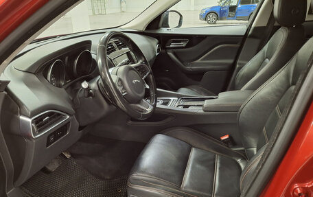 Jaguar F-Pace, 2017 год, 2 650 000 рублей, 16 фотография