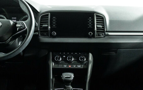 Skoda Karoq I, 2021 год, 2 389 898 рублей, 14 фотография