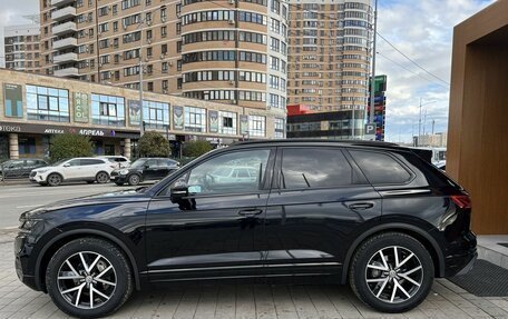 Volkswagen Touareg III, 2019 год, 4 900 000 рублей, 8 фотография
