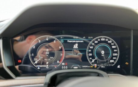 Volkswagen Touareg III, 2019 год, 4 900 000 рублей, 9 фотография