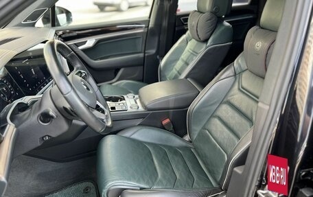 Volkswagen Touareg III, 2019 год, 4 900 000 рублей, 23 фотография