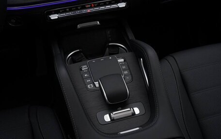 Mercedes-Benz GLE, 2025 год, 15 500 000 рублей, 25 фотография