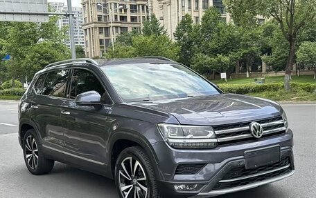 Volkswagen Tharu, 2021 год, 1 348 777 рублей, 3 фотография