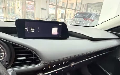 Mazda 3, 2022 год, 1 902 000 рублей, 15 фотография