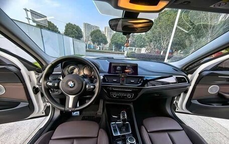 BMW 1 серия, 2021 год, 2 000 000 рублей, 10 фотография