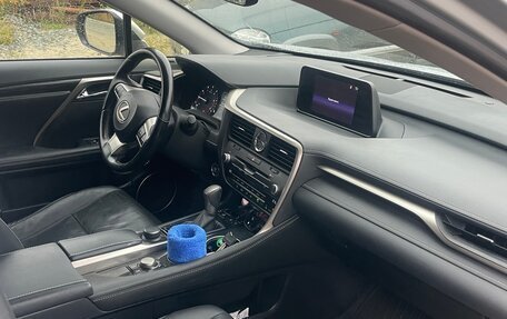 Lexus RX IV рестайлинг, 2017 год, 3 550 000 рублей, 8 фотография