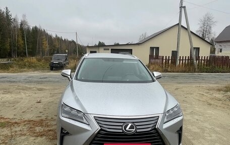 Lexus RX IV рестайлинг, 2017 год, 3 550 000 рублей, 7 фотография