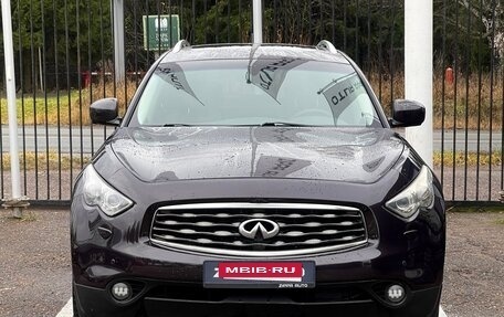 Infiniti FX II, 2010 год, 2 059 000 рублей, 2 фотография