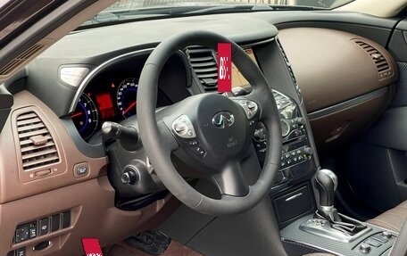 Infiniti FX II, 2010 год, 2 059 000 рублей, 8 фотография