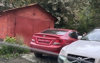 Hyundai Solaris II рестайлинг, 2013 год, 610 000 рублей, 1 фотография