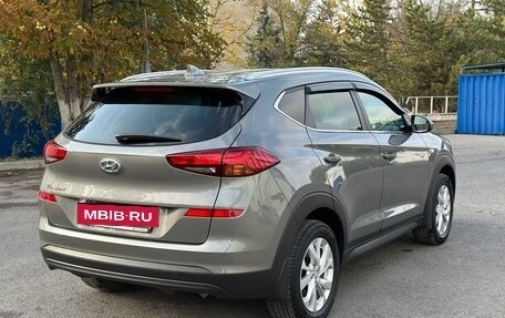 Hyundai Tucson III, 2019 год, 2 280 000 рублей, 2 фотография