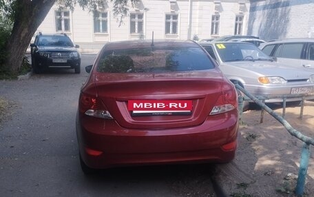 Hyundai Solaris II рестайлинг, 2013 год, 610 000 рублей, 4 фотография