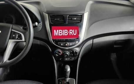 Hyundai Solaris II рестайлинг, 2012 год, 585 000 рублей, 11 фотография