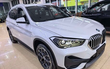 BMW X1, 2022 год, 2 100 000 рублей, 1 фотография