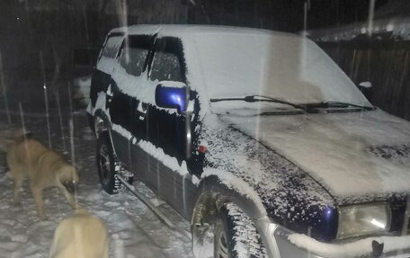 Nissan Terrano II рестайлинг, 1995 год, 250 000 рублей, 2 фотография