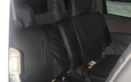 Nissan Terrano II рестайлинг, 1995 год, 250 000 рублей, 4 фотография