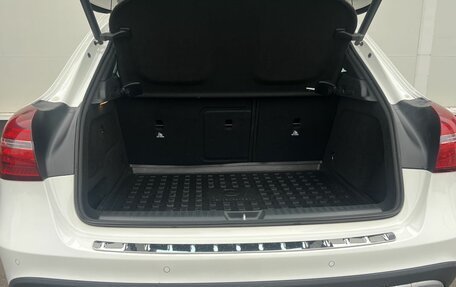 Mercedes-Benz GLA, 2019 год, 2 430 000 рублей, 14 фотография