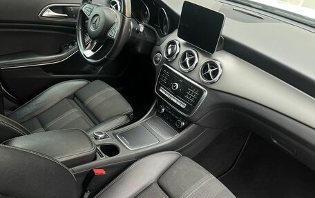 Mercedes-Benz GLA, 2019 год, 2 430 000 рублей, 17 фотография