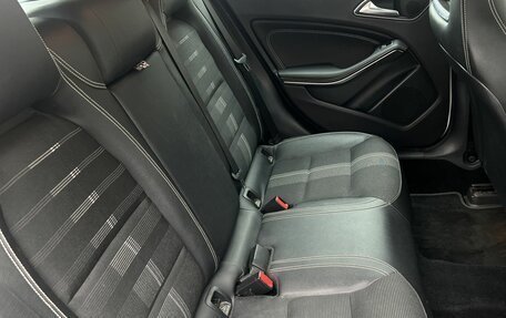 Mercedes-Benz GLA, 2019 год, 2 430 000 рублей, 18 фотография