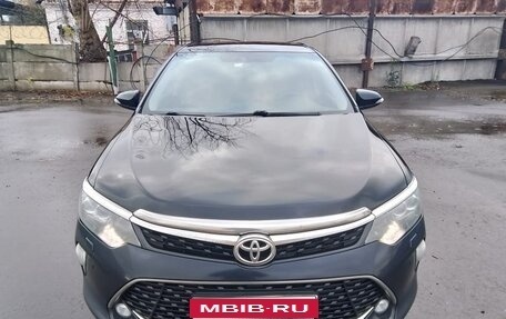 Toyota Camry, 2017 год, 1 950 000 рублей, 1 фотография