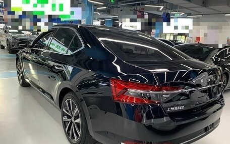 Skoda Superb, 2025 год, 2 340 000 рублей, 5 фотография