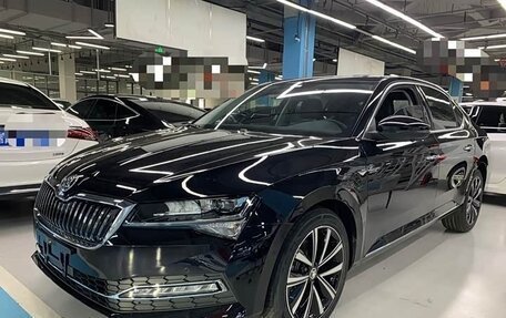 Skoda Superb, 2025 год, 2 340 000 рублей, 3 фотография