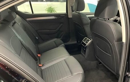 Skoda Superb, 2025 год, 2 340 000 рублей, 13 фотография