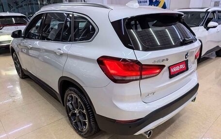 BMW X1, 2022 год, 2 100 000 рублей, 5 фотография
