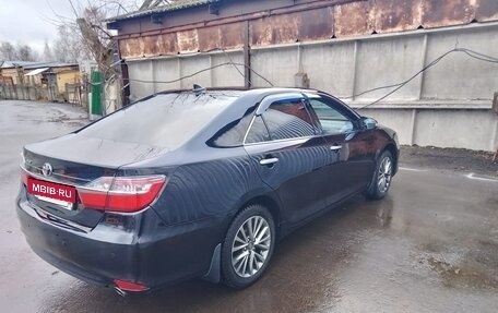 Toyota Camry, 2017 год, 1 950 000 рублей, 5 фотография