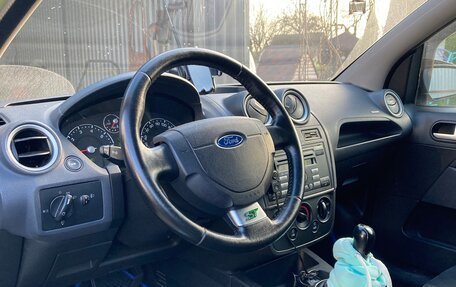 Ford Fiesta, 2007 год, 259 000 рублей, 2 фотография