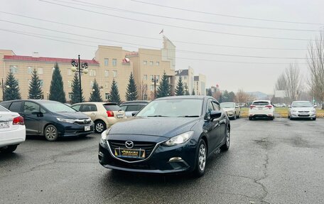 Mazda Axela, 2015 год, 1 379 000 рублей, 2 фотография