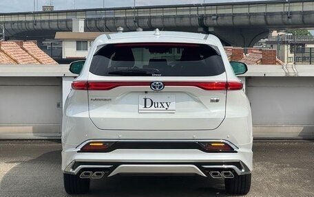 Toyota Harrier, 2022 год, 3 590 007 рублей, 7 фотография