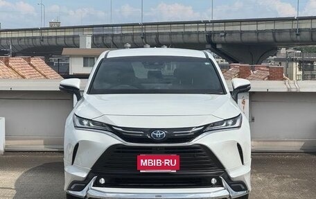 Toyota Harrier, 2022 год, 3 590 007 рублей, 5 фотография