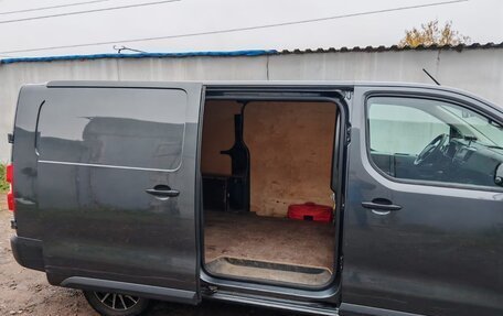 Citroen Jumpy III, 2020 год, 2 400 000 рублей, 4 фотография